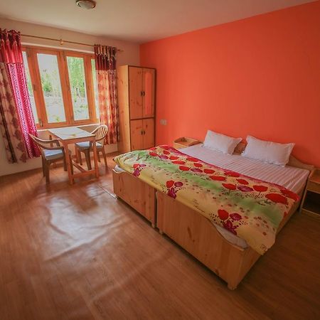 Tsetan Guest House Лех Экстерьер фото