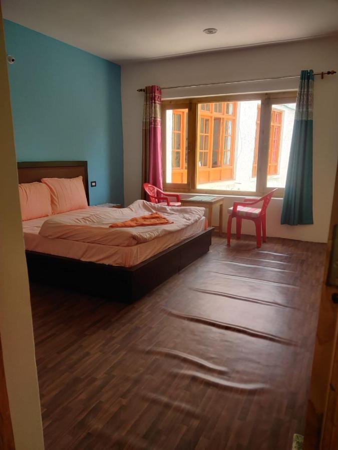 Tsetan Guest House Лех Экстерьер фото