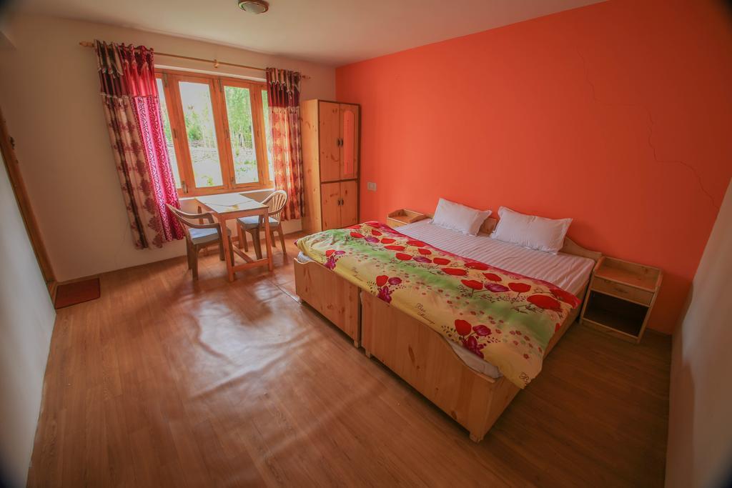 Tsetan Guest House Лех Экстерьер фото