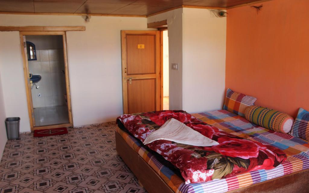 Tsetan Guest House Лех Экстерьер фото