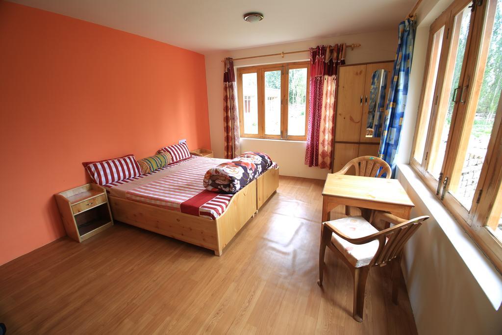 Tsetan Guest House Лех Экстерьер фото
